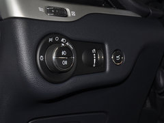 2014款 2.4L 自动 精锐版 5座