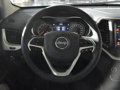 2014款 2.4L 自动 精锐版 5座