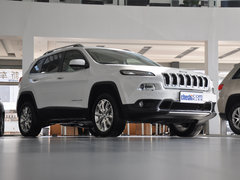 2014款 2.4L 自动 精锐版 5座