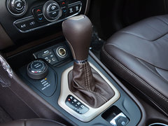 2014款 2.4L 自动 精锐版 5座