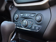 2014款 2.4L 自动 精锐版 5座