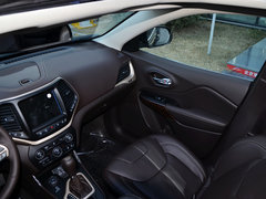 2014款 2.4L 自动 精锐版 5座