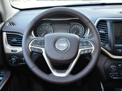 2014款 2.4L 自动 精锐版 5座