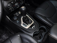 2014款 2.4L 自动 都市版 5座