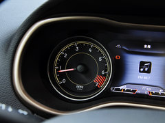 2014款 2.4L 自动 都市版 5座