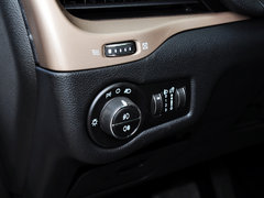 2014款 2.4L 自动 都市版 5座