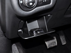 2014款 2.4L 自动 都市版 5座