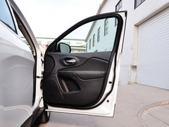 2014款 2.4L 自动 都市版 5座
