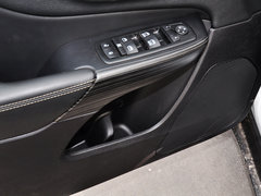 2014款 2.4L 自动 都市版 5座