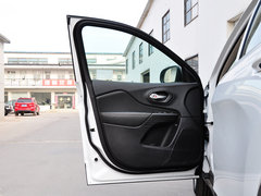 2014款 2.4L 自动 都市版 5座