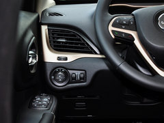 2014款 2.4L 自动 都市版 5座