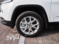 2014款 2.4L 自动 都市版 5座