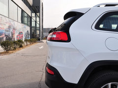 2014款 2.4L 自动 都市版 5座