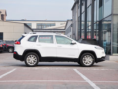 2014款 2.4L 自动 都市版 5座
