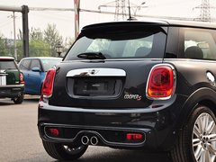 MINI 2014款 2.0T COOPER S Fun版