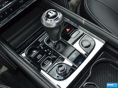 2014款 6.8T 四季臻藏版