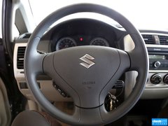 2013款 两厢 1.4L 手动 豪华型