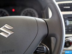 2013款 两厢 1.4L 手动 豪华型