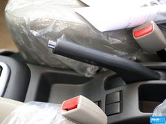 2013款 两厢 1.4L 手动 豪华型