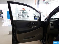 2013款 两厢 1.4L 手动 豪华型