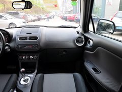 2014款 1.3L 自动 舒适版