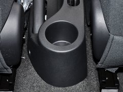 2014款 1.3L 自动 舒适版