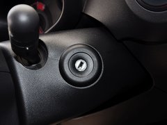 2014款 1.3L 自动 舒适版