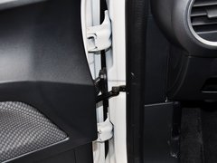 2014款 1.3L 自动 舒适版