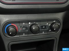 2014款 1.3L 自动 舒适版