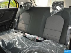 2014款 1.3L 自动 舒适版