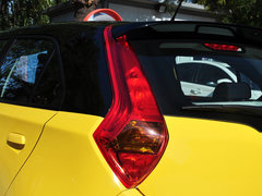 2014款 1.5L 手动 精英版