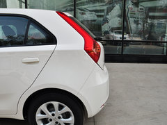 2014款 1.5L 自动 精英版