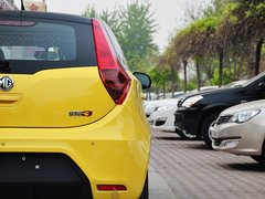 2014款 1.5L 自动 精英版