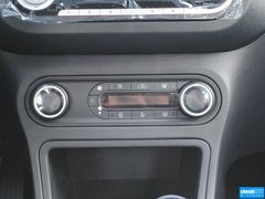 2014款 1.5L 自动 豪华版