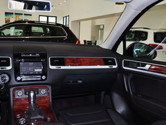 2014款 3.0TSI V6 新锐版 5座