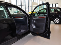 2014款 3.0TSI V6 新锐版 5座