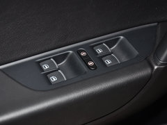 2014款 3.0TSI V6 新锐版 5座