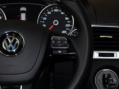 2014款 3.0TSI V6 新锐版 5座