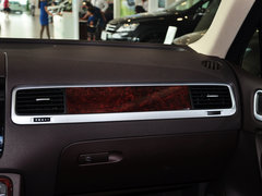 2014款 3.0TSI V6 新锐版 5座