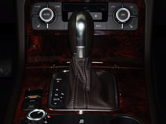 2014款 3.0TSI V6 新锐版 5座