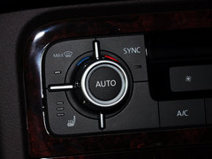 途锐 2014款 3.0TSI V6 新锐版 5座