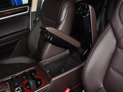 2014款 3.0TSI V6 新锐版 5座