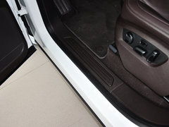 2014款 3.0TSI V6 新锐版 5座