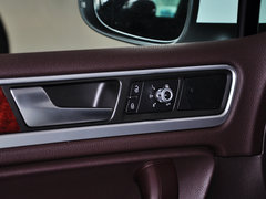2014款 3.0TSI V6 新锐版 5座