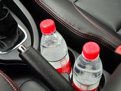 2014款 1.6L 手动 豪华导航型 5座