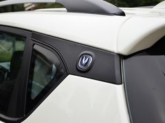 2014款 1.6L 手动 豪华导航型 5座
