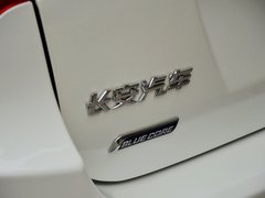 2014款 1.6L 手动 豪华导航型 5座
