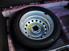 2014款 1.6L 手动 豪华型 5座