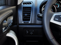 2014款 1.6L 手动 豪华型 5座
