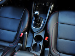 2014款 1.6L 手动 豪华型 5座